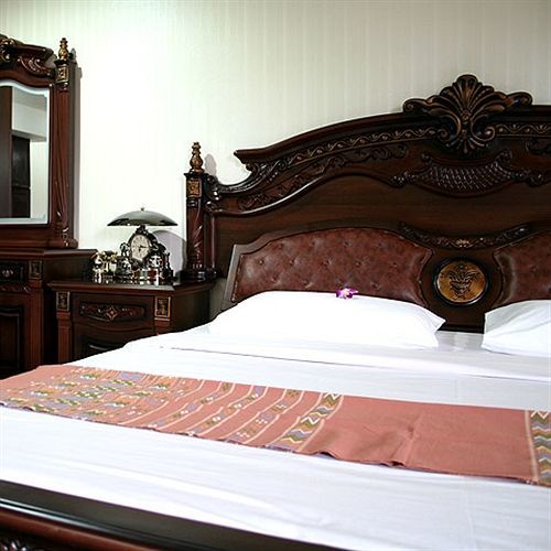 Chateau Chiangmai Hotel Chiang Mai Exterior photo